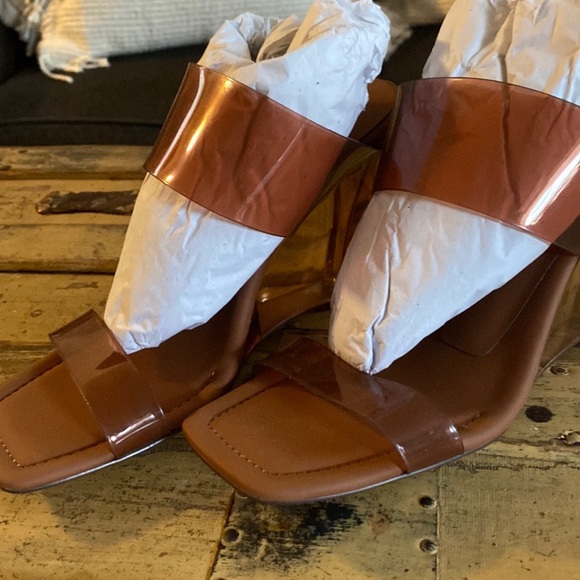 NEW ALDO SHOES LUCITE HEELS SLIP-ON MINIMALIST WEDGE SANDALS WEDGE HEELS 8 M - Picture 8 of 9